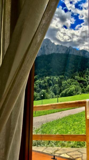 Hotels in Sagron